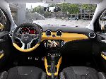 фотаздымак 5 Авто Opel Adam Хетчбэк 3-дзверы (1 пакаленне 2012 2017)