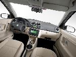 photo 6 l'auto Skoda Roomster Minivan 5-wd (1 génération [remodelage] 2010 2015)