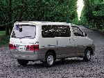 grianghraf Carr Toyota Granvia Mionbhan (1 giniúint 1995 2002)