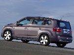 fotosurat 3 Avtomobil Chevrolet Orlando Minivan (1 avlod 2010 2015)