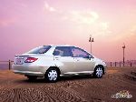 фотография Авто Honda Fit Aria Седан (1 поколение [рестайлинг] 2005 2008)
