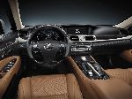 fotografie 6 Auto Lexus LS 460 sedan 4-dveřový (4 generace [facelift] 2006 2012)