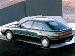 photo 12 l'auto Mazda 323 Hatchback 3-wd (BA 1994 1998)