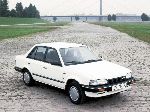 photo 10 l'auto Mazda 323 Sedan (BG 1989 1995)
