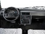photo 57 l'auto SEAT Ibiza Hatchback 5-wd (1 génération 1984 1993)