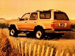 լուսանկար 36 Ավտոմեքենա Toyota 4Runner Ճանապարհից դուրս 3-դուռ (2 սերունդ 1989 1995)