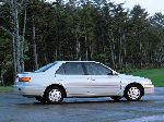 fénykép 3 Autó Toyota Corona Szedán (T190 1992 1998)