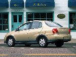 写真 車 Toyota Echo セダン (1 世代 1999 2003)