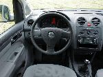 zdjęcie 17 Samochód Volkswagen Caddy Tramper minivan 5-drzwiowa (3 pokolenia [odnowiony] 2010 2015)