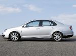 фотография 10 Авто Volkswagen Jetta Седан 4-дв. (5 поколение 2005 2010)