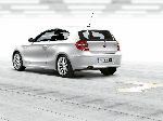 фотография 31 Авто BMW 1 serie Хетчбэк 3-дв. (E81/E82/E87/E88 [рестайлинг] 2007 2012)