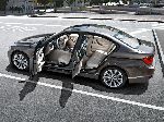 صورة فوتوغرافية 6 سيارة BMW 3 serie سيدان (E90/E91/E92/E93 [تصفيف] 2008 2013)