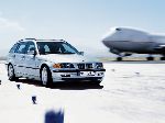 صورة فوتوغرافية 12 سيارة BMW 3 serie عربة