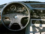 photo 63 Car BMW 7 serie Sedan (E32 1986 1994)