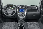 photo 6 l'auto VAZ (Lada) Granta Liftback (1 génération 2011 2017)