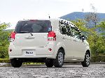 фотография 2 Авто Toyota Porte Минивэн (1 поколение [рестайлинг] 2005 2011)