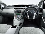 fotografie 11 Auto Toyota Prius Hatchback (3 generácia 2009 2011)