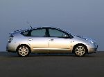 фотография 14 Авто Toyota Prius Хетчбэк (2 поколение 2003 2009)