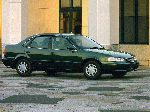 fénykép 3 Autó Toyota Sprinter Szedán (E110 1995 2000)
