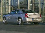 photo 17 l'auto Chrysler 300C Sedan (1 génération 2005 2011)