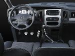 fotografie 15 Auto Dodge Ram 1500 Quad Cab pick-up (4 generácia 2009 2017)
