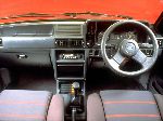 photo 14 l'auto Ford Escort Hatchback 5-wd (4 génération 1986 1995)