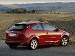 foto 78 Auto Ford Focus Hatchback 5-porte (1 generazione 1998 2004)
