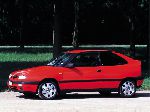 photo 12 l'auto Lancia Delta Hatchback (2 génération 1993 1999)