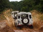 kuva 7 Auto Land Rover Defender 110 avolava (1 sukupolvi [uudelleenmuotoilu] 2007 2016)