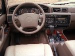 nuotrauka 23 Automobilis Lexus LX Visureigis (2 generacija 1998 2007)