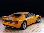 grianghraf 2 Carr Lotus Esprit Coupe (5 giniúint 1996 1998)