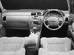 صورة فوتوغرافية 8 سيارة Nissan Cefiro سيدان (A31 1988 1994)