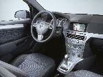zdjęcie 15 Samochód Opel Astra Sports Tourer kombi 5-drzwiowa (J [odnowiony] 2012 2017)