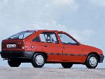 照片 3 汽车 Opel Kadett 掀背式 5-门 (E 1983 1991)