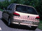 صورة فوتوغرافية 3 سيارة Peugeot 306 هاتشباك 5 باب (1 جيل 1993 2003)