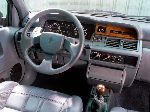 grianghraf 56 Carr Renault Clio Hatchback 5-doras (2 giniúint 1998 2005)