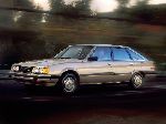 grianghraf Carr Toyota Camry Ardaitheoir ar ais (V10 [athstíleáil] 1984 1986)