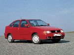 fotoğraf 10 Oto Volkswagen Polo Classic sedan (3 nesil 1994 2001)