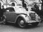 صورة فوتوغرافية سيارة Moskvich 401 سيدان (1 جيل 1954 1956)