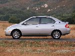fotosurat 2 Avtomobil Toyota Prius Sedan (1 avlod 1997 2003)