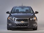 grianghraf 3 Carr Chevrolet Sonic ZA-spec sedan 4-doras (1 giniúint 2011 2016)