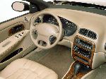 kuva 3 Auto Chrysler Concorde Sedan (2 sukupolvi 1998 2004)