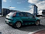 fotografie 3 Auto Fiat Punto Hatchback (2 generație 1999 2003)