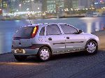 照片 4 汽车 Holden Barina 掀背式 (3 一代人 1997 2000)