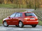 photo 10 l'auto Kia Cerato Hatchback (1 génération 2004 2006)